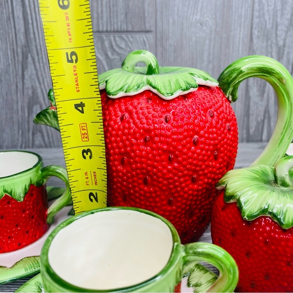 Gift Ideas Creation Strawberry Espresso coffee Tea Set 14 cups saucers pot sugar - Picture 9 of 16